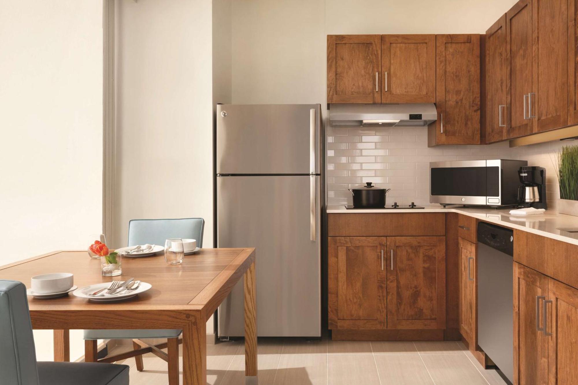 Hyatt House Virginia / Oceanfront Hotel 3*