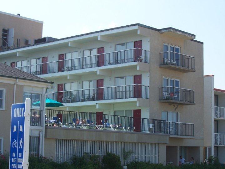 Hyatt House Virginia / Oceanfront Hotel